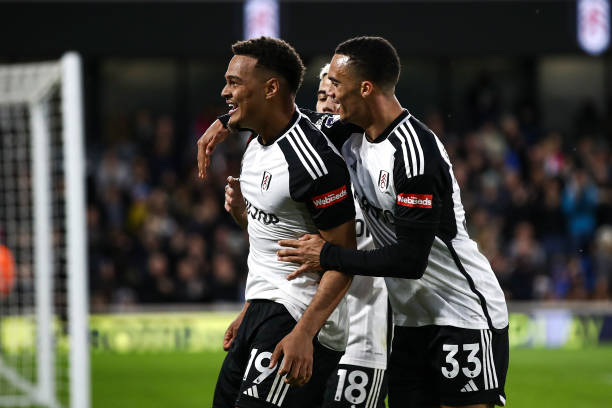 动女子足球 动女子足球